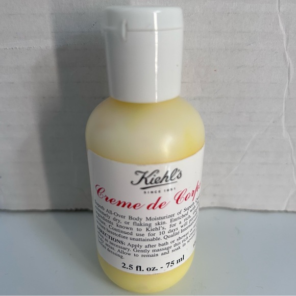 Kiehl’s 5-pc skincare in red gift box - Picture 8 of 8